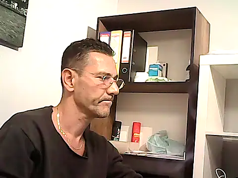 Chat XXX Live mastercharisma35