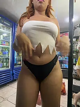 olivia_jass Adlı Modelin Canlı XXX Sohbeti