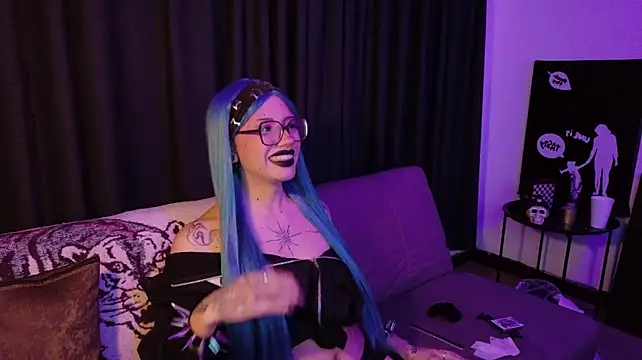 amimodee's Live XXX Chat