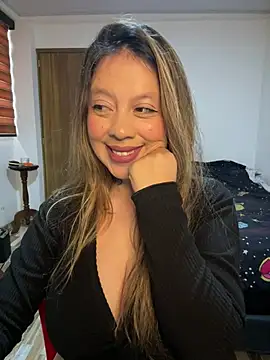 Bruja_lu 라이브 XXX 채팅