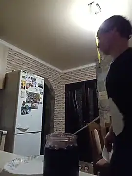 Samuel000000  – Naživo XXX chat