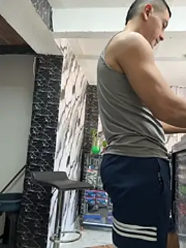 Czat XXX na żywo – Paul22cm-