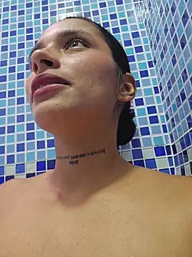 Chat +18 de Lorena_Mcfly ao vivo