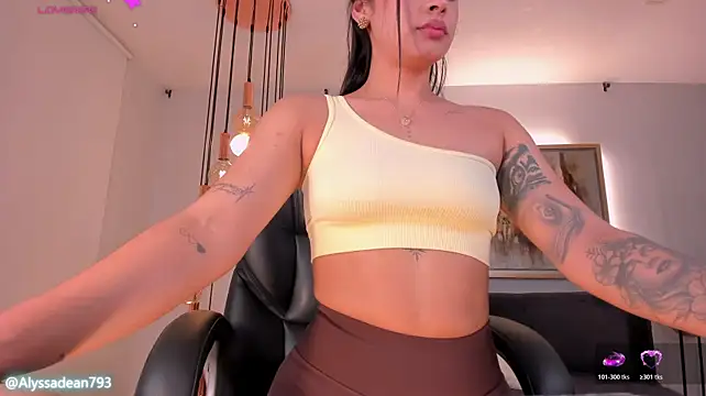 AlyssaDeanのライブXXXチャット