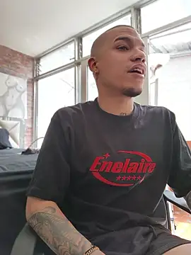 AlphaMasterXxx Live XXX-chat