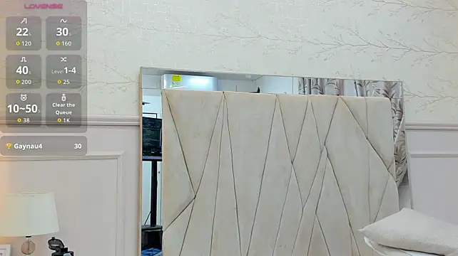 XXX chat uživo modela Adrien_Monteiro
