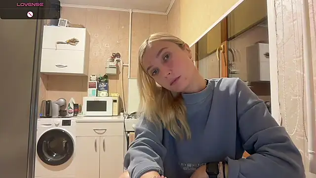 XXX chat uživo modela AngelJeni