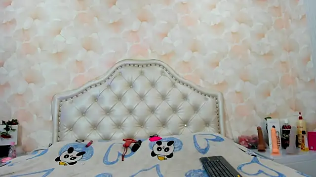 ZoeTaylorl Adlı Modelin Canlı XXX Sohbeti