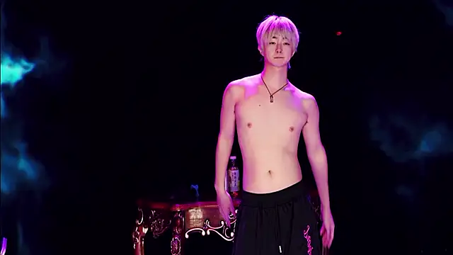 HOT-001 Live XXX Chat