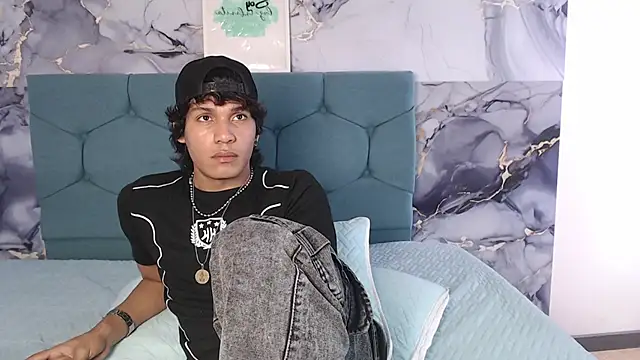 MaximilianRoth Chat XXX in diretta