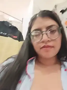 SOFI__10n Live XXX chat