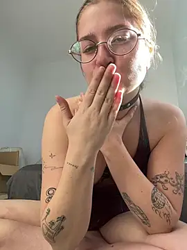 mclacy's Live XXX Chat