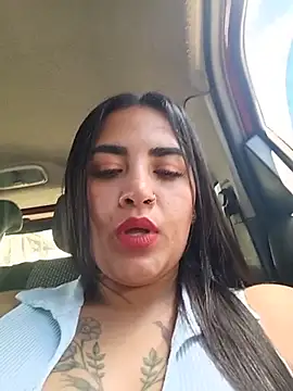 MAYE__13 Chat XXX live