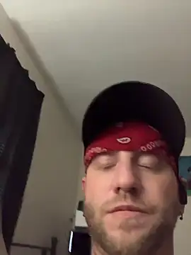 Chat XXX en directo de Livingpuddle