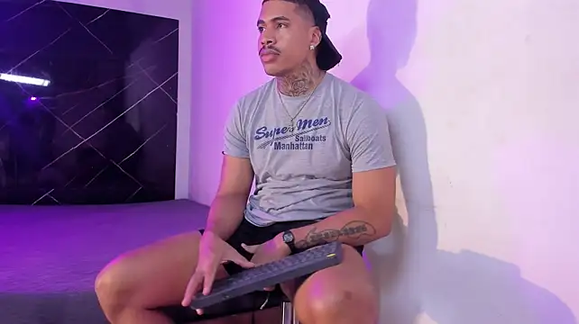 Chat XXX Live Chirshot_
