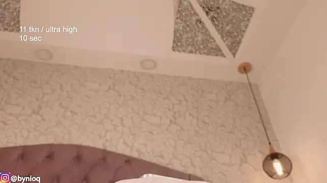 Chatroom XXX en direct de Nioki_