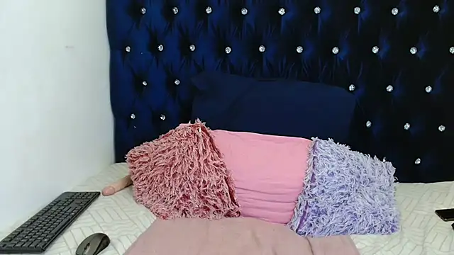 Chat +18 de SEXYKENNY22 ao vivo