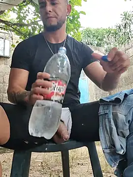 XXX chat uživo modela PIGHIGHDIRTY_p0