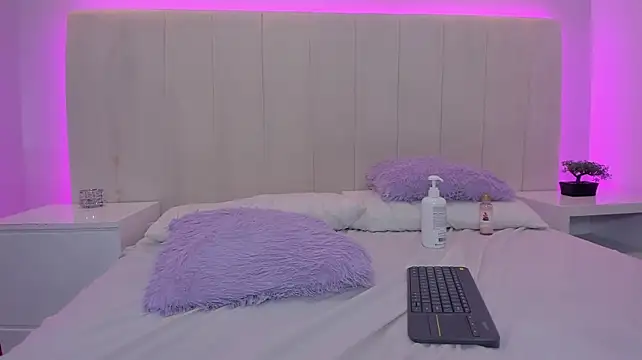 rebeca_brown_'s Live XXX Chat