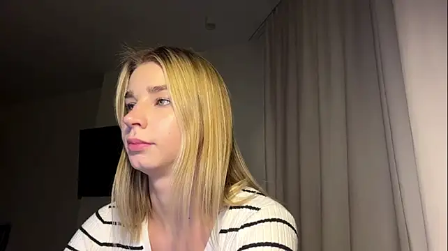 PickmeGirl Live XXX-chat