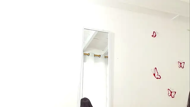 LindaCatalina_ 现场XXX聊天