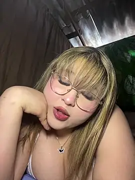 Mia-Laurentt – Live XXX-chat