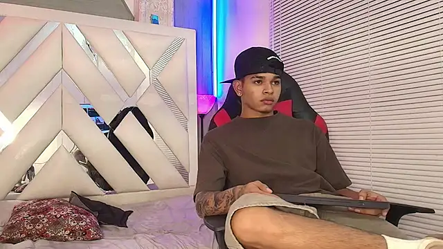 nova_mitchell7 – Naživo XXX chat