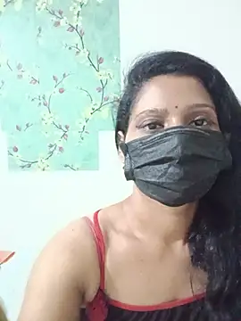 bhabhiji_ji Adlı Modelin Canlı XXX Sohbeti