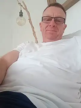 Chat +18 de hamstercom3333 ao vivo