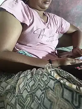 צ'אט XXX בשידור חי של Sexycouples1
