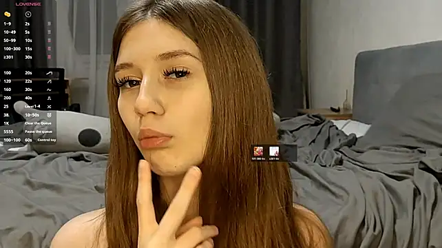 DanicaMazon Chat XXX in diretta