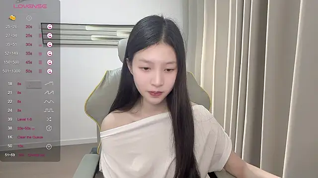 Ya--Y – Live XXX-chat