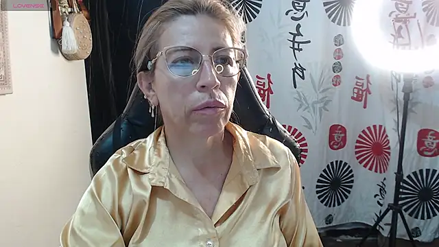 Chat XXX en directo de Chayla_Ruiz