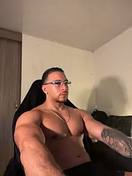 Chatroom XXX en direct de FreszX