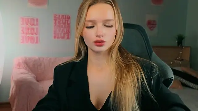 evamoonis Adlı Modelin Canlı XXX Sohbeti