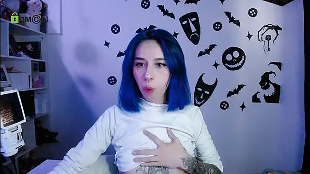 dakota_senju Chat XXX in diretta