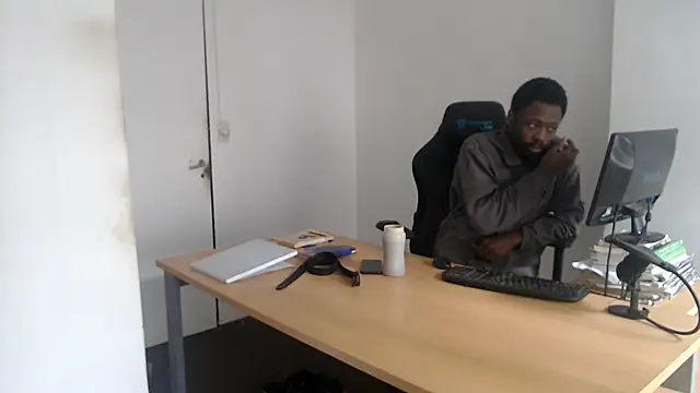 Mastertopdome – Naživo XXX chat