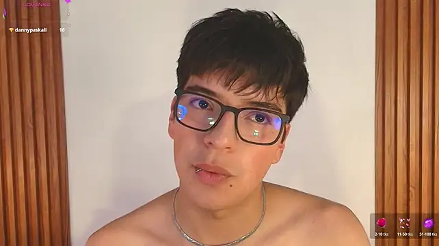 Milo_Wolff XXX чат на живо