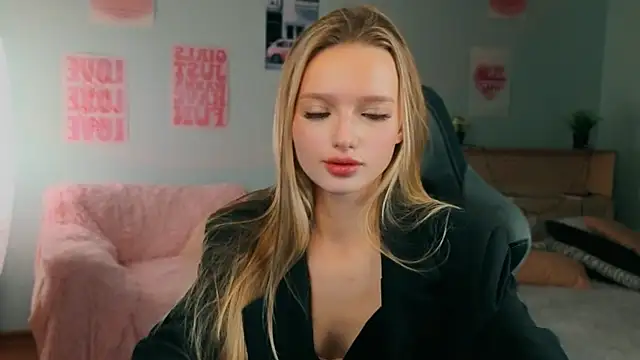 evamoonis Chat XXX in diretta
