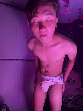 XXX chat uživo modela linhfag
