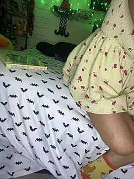 Trenaonmute live XXX chat