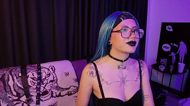 Chatroom XXX en direct de amimodee