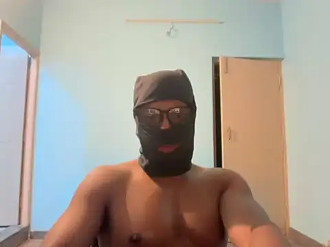 kinkslayher Adlı Modelin Canlı XXX Sohbeti