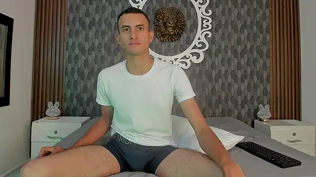 mathews_43n Live XXX chat