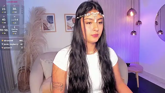 Chatroom XXX en direct de Bella_rochee