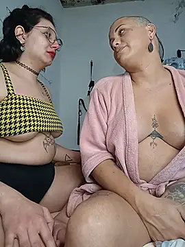 ConeNella Chat XXX live