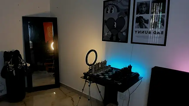 Simon_cortes: онлайн-секс-чат