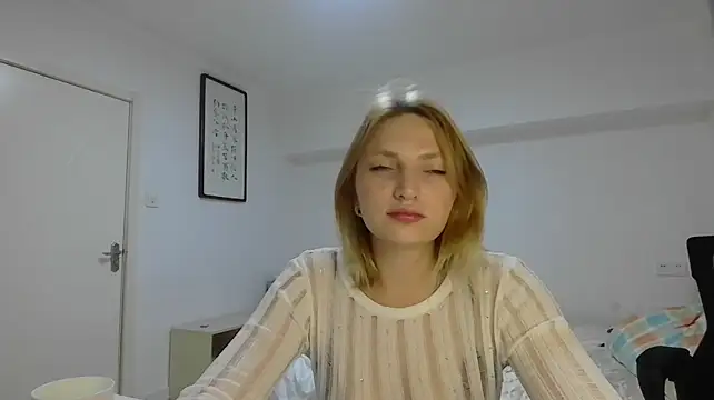 Czat XXX na żywo – DaciaHefferman