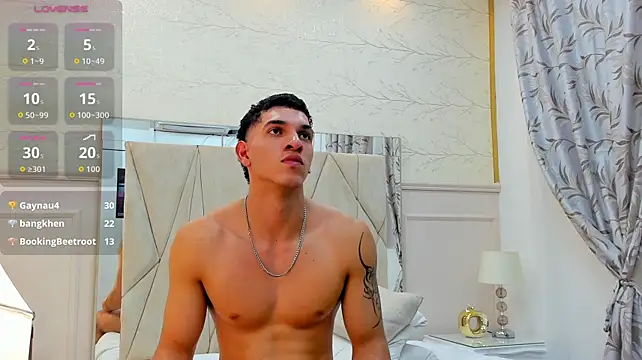Adrien_Monteiro 现场XXX聊天