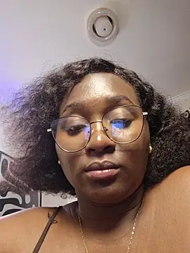 Iambombshell's Live XXX Chat